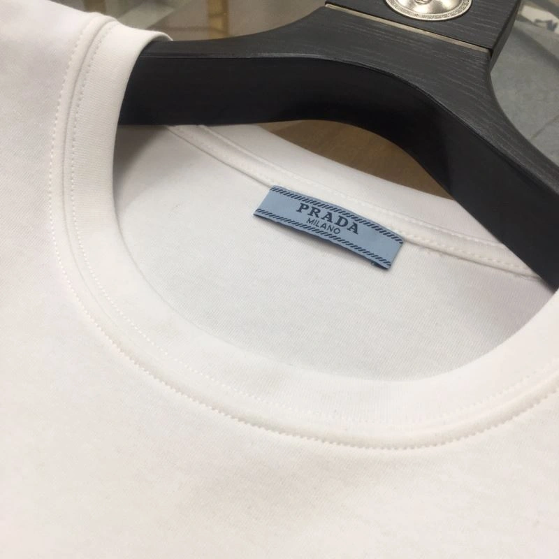 Lightweight Prada Hoodies 169639
