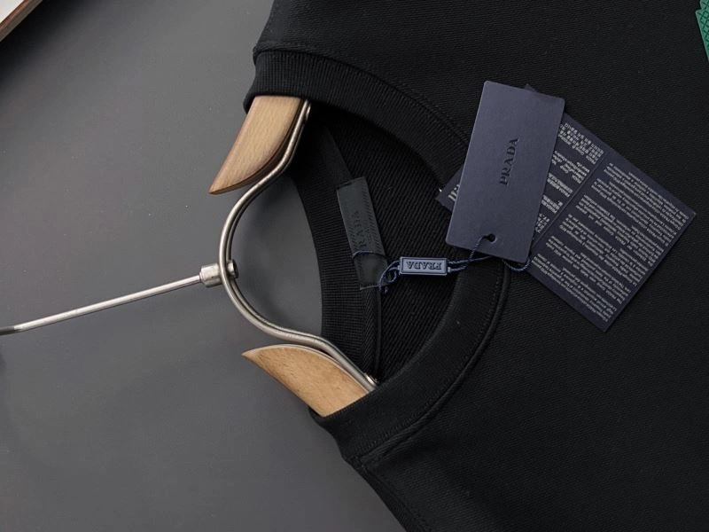 Prada Hoodies UrbanStyle 169039