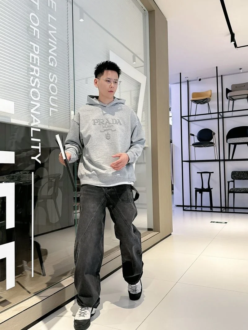Cozy Prada Hoodies 168339