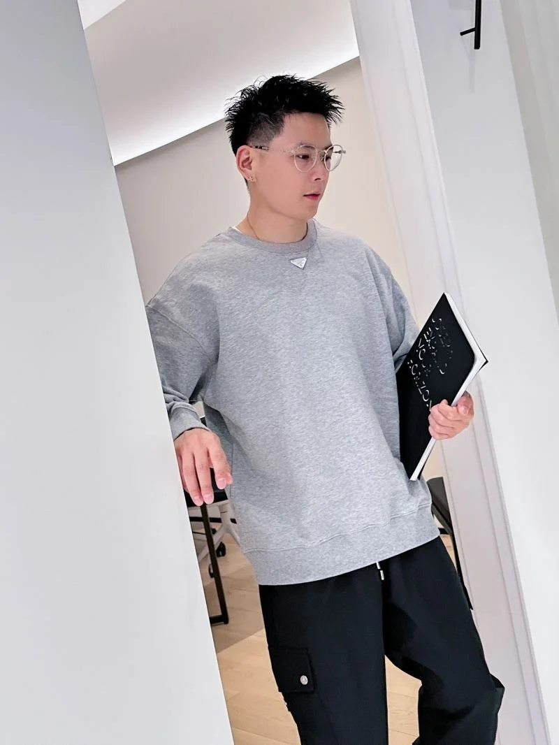 Youthful Prada Hoodies 168336