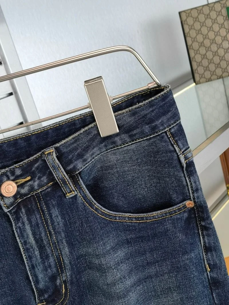 Prada Jeans ModernLook 166711