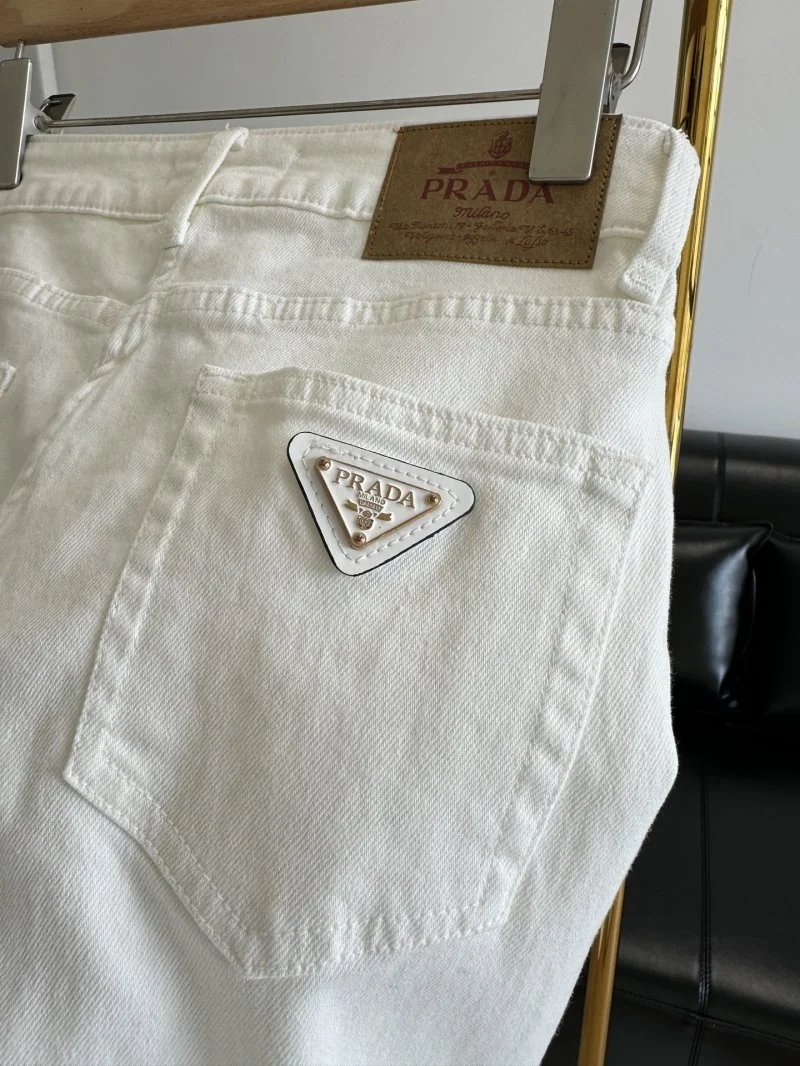 Snug Prada Jeans 165886