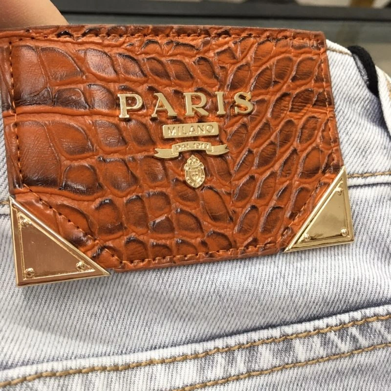 Trendsetting Prada Jeans 169037