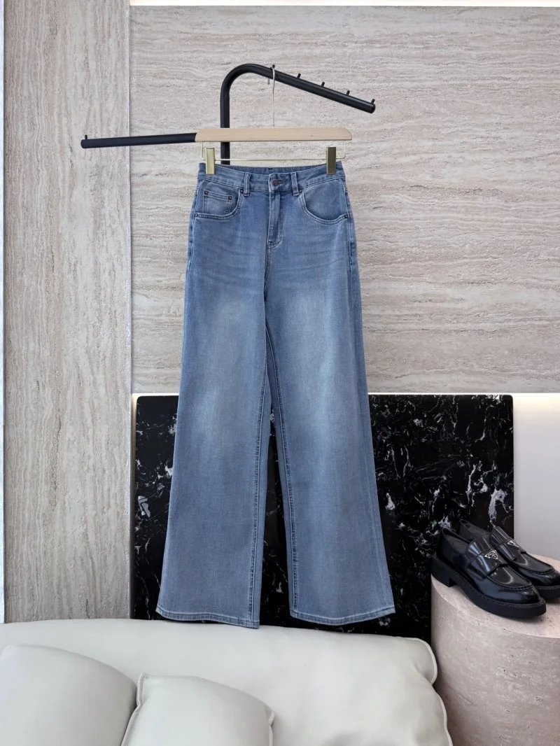 Resilient Prada Jeans 166348