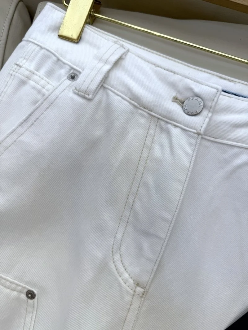 UrbanChic Prada Jeans 166342