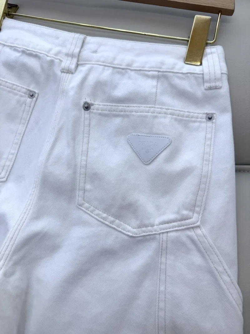 UrbanChic Prada Jeans 166342