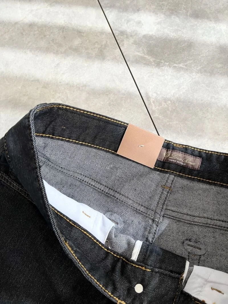 Supportive Prada Jeans 168323