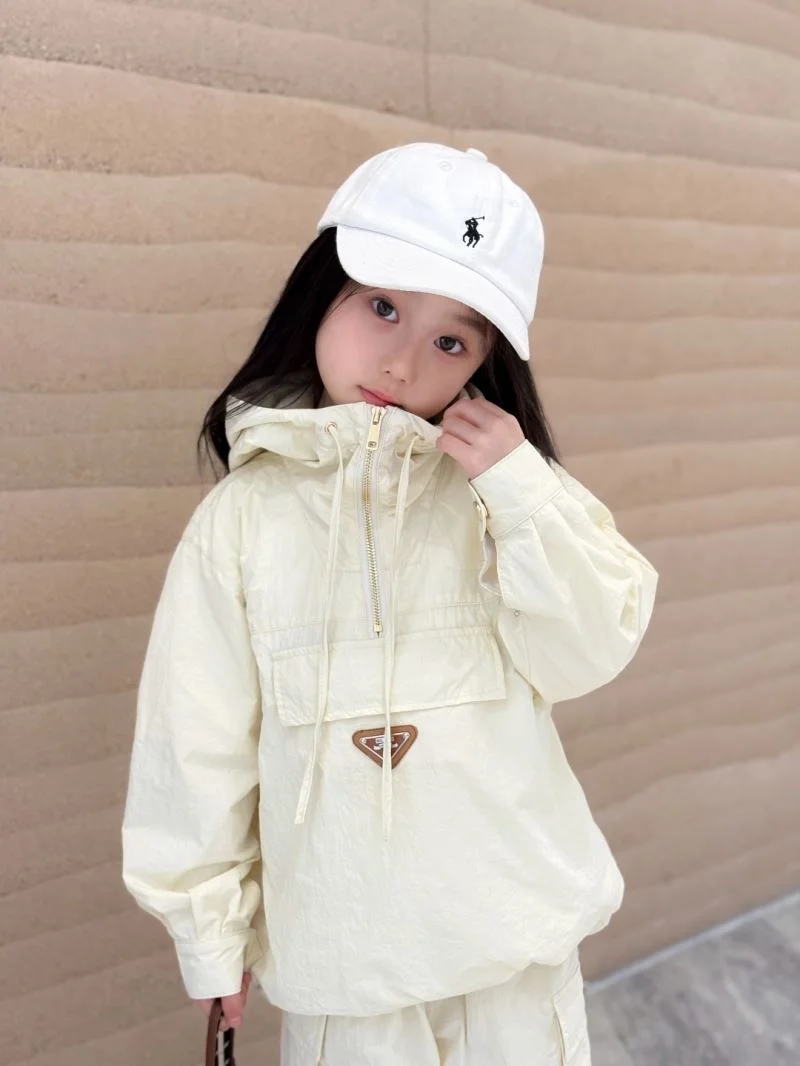 Breathable Prada Kids 166805