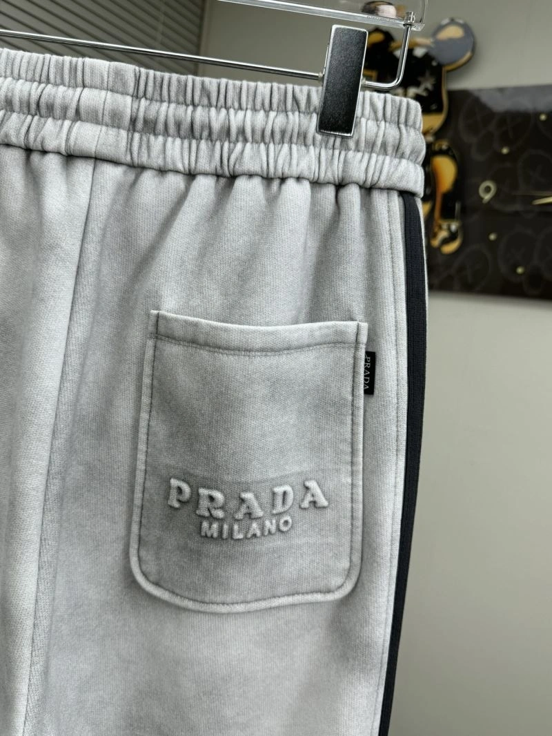 Fashionable Prada Long Pants 171221