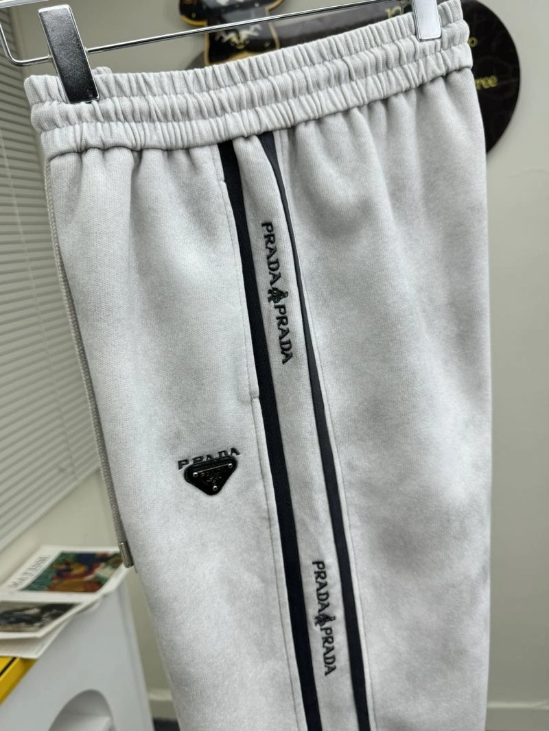 Fashionable Prada Long Pants 171221