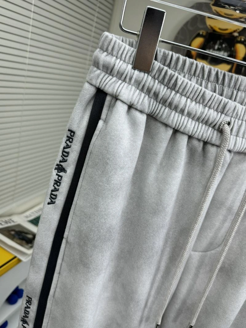 Fashionable Prada Long Pants 171221
