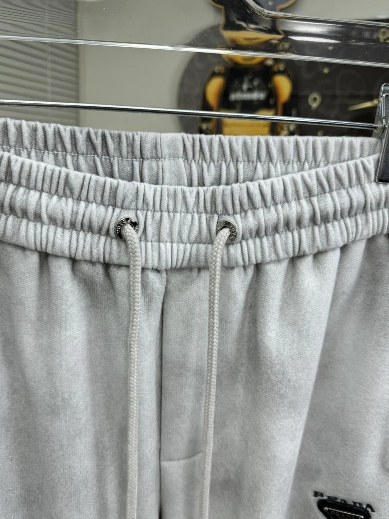 Fashionable Prada Long Pants 171221