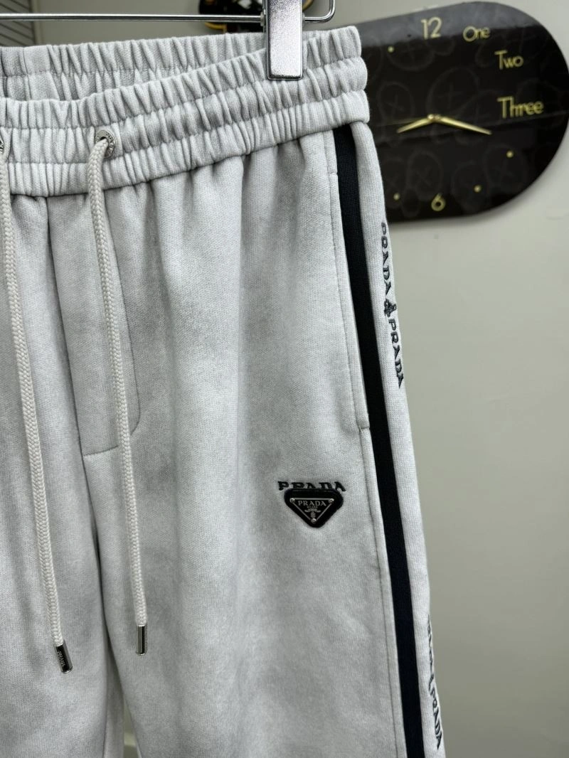 Fashionable Prada Long Pants 171221