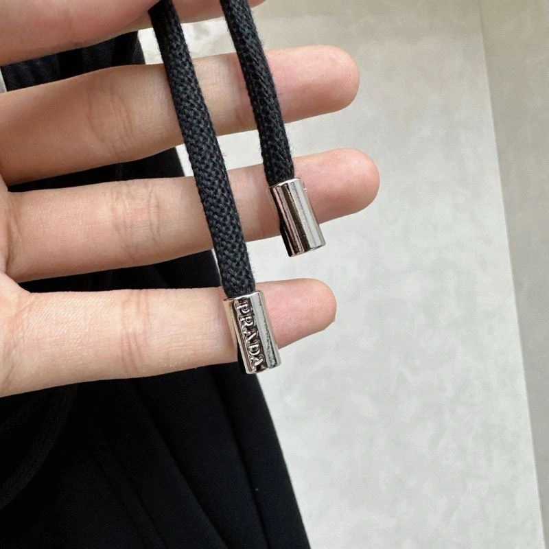 WellDesigned Prada Long Pants 170398