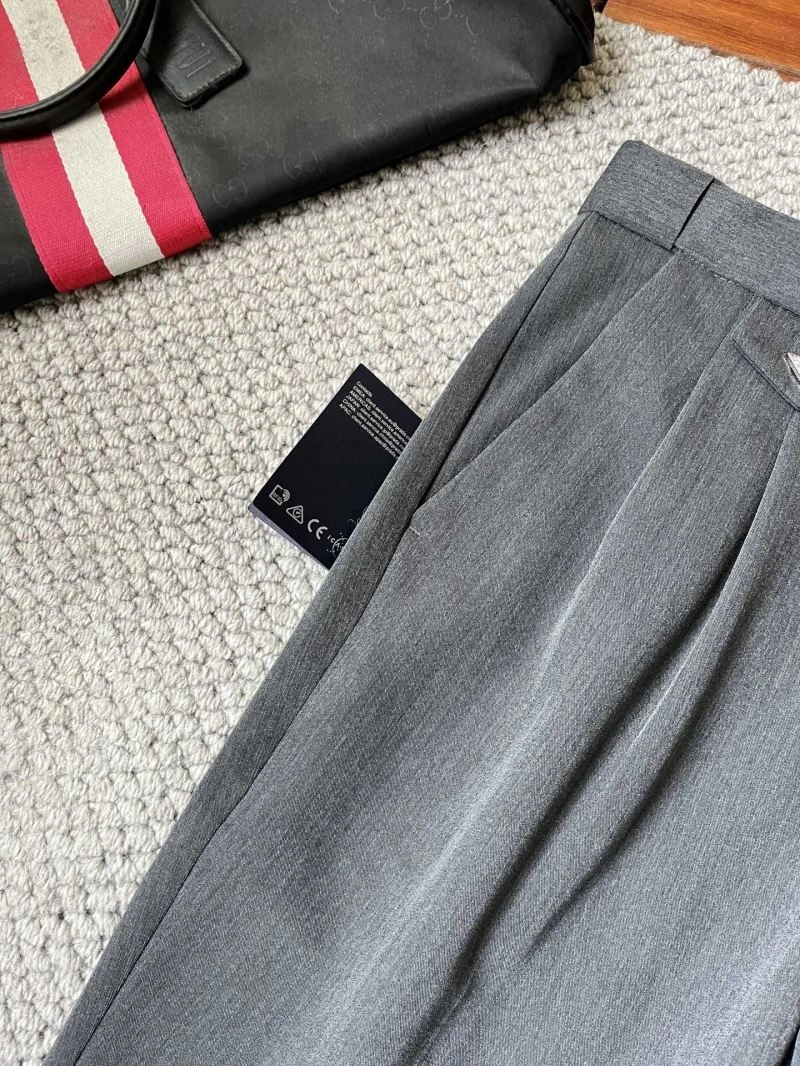 WellDesigned Prada Long Pants 169522