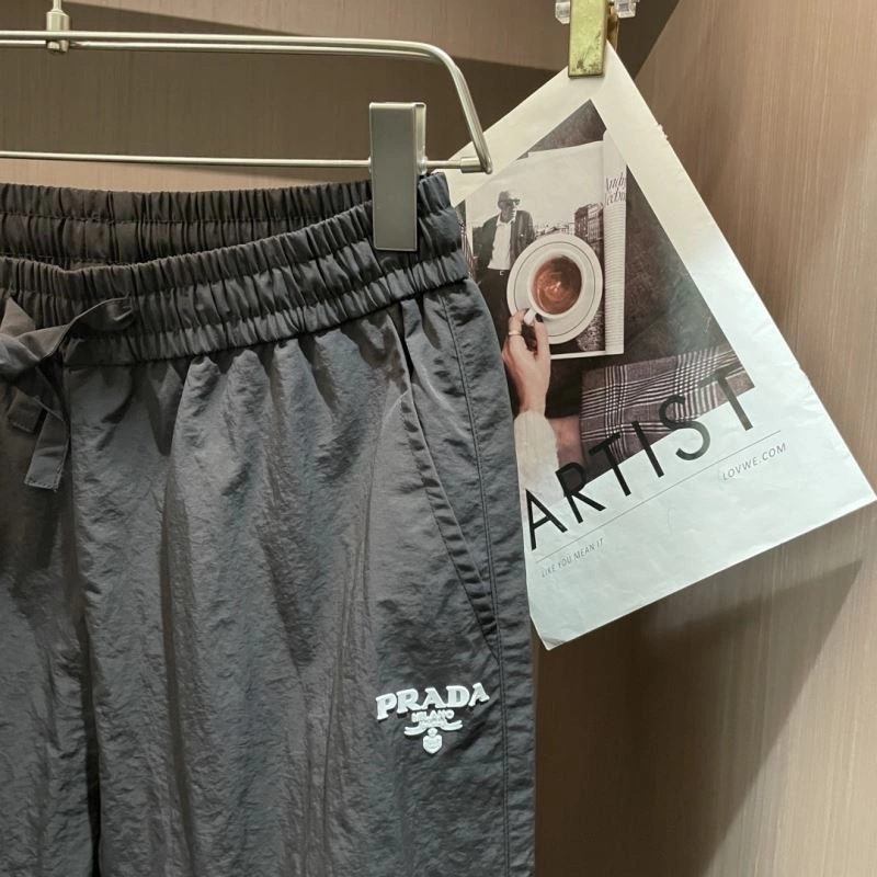 Seasonal Prada Long Pants 168959