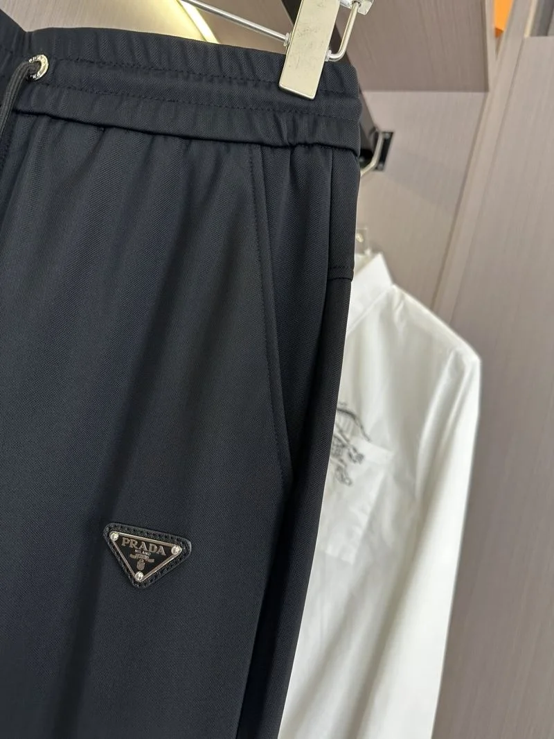 Trendsetting Prada Long Pants 167543