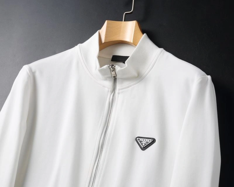 Comfortable Prada Long Suits 171739