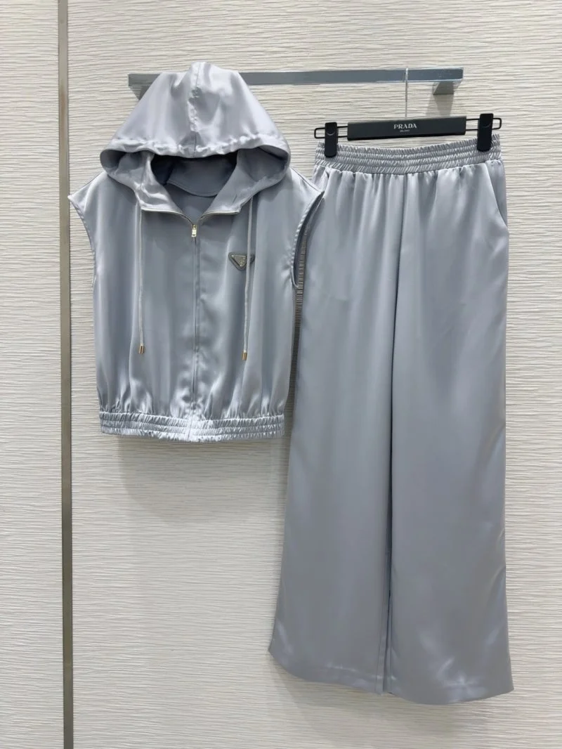 Prada Long Suits Fashionable 166207