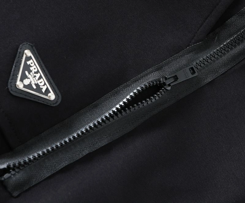 Prada Long Suits Breathable 171111