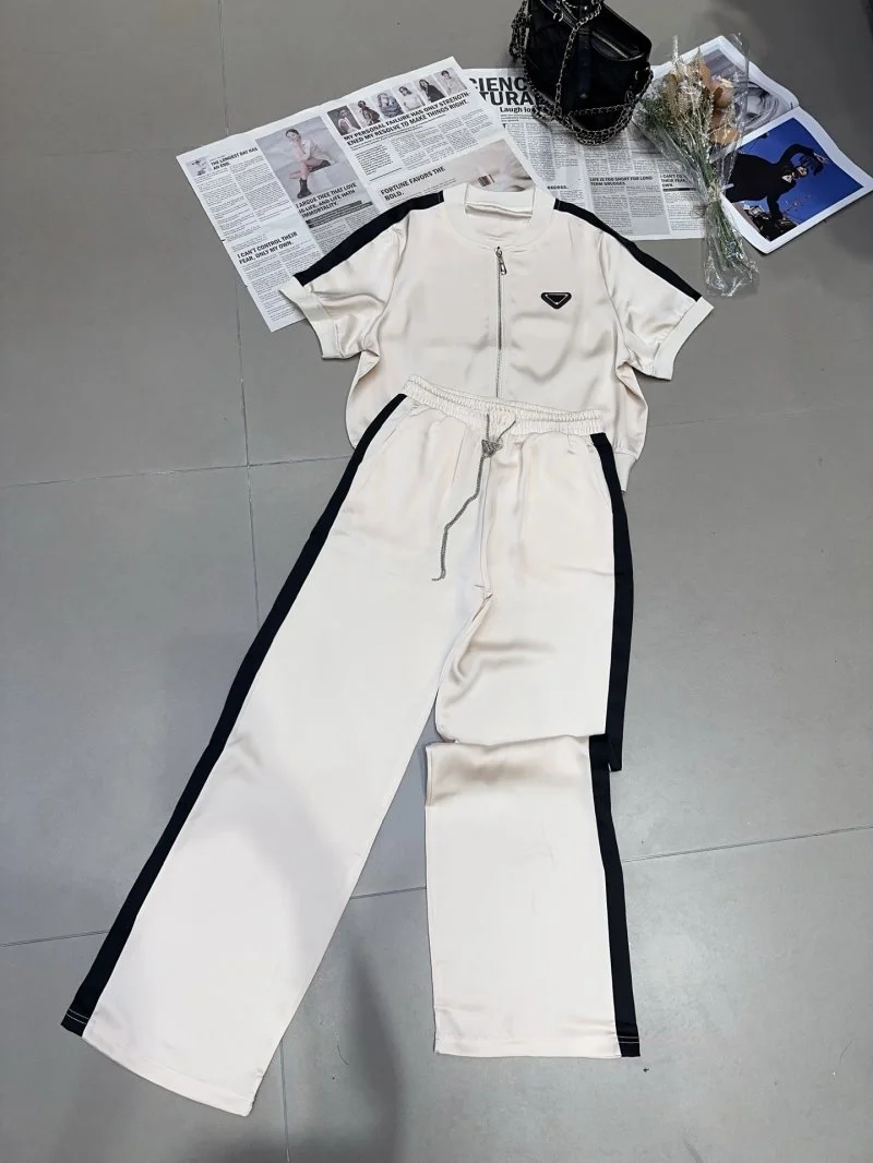 Affordable Prada Long Suits 166134