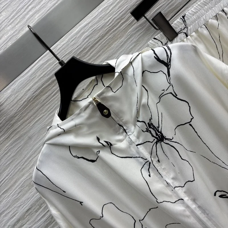 Upgraded Prada Long Suits 166535