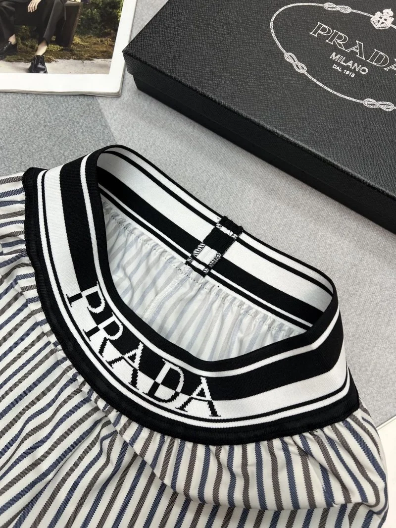 Prada Long Suits Breathable 165863