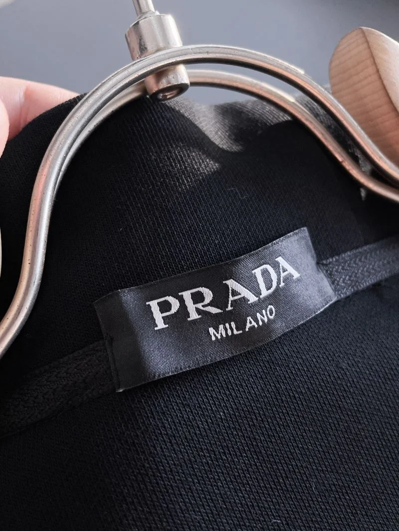 Prada Long Suits Chic 167425