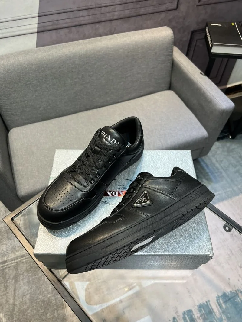 Prada Low Shoes Reliable 33966