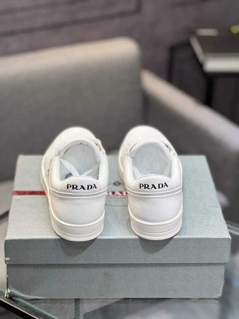 Prada Low Shoes ZeroBulk 33965