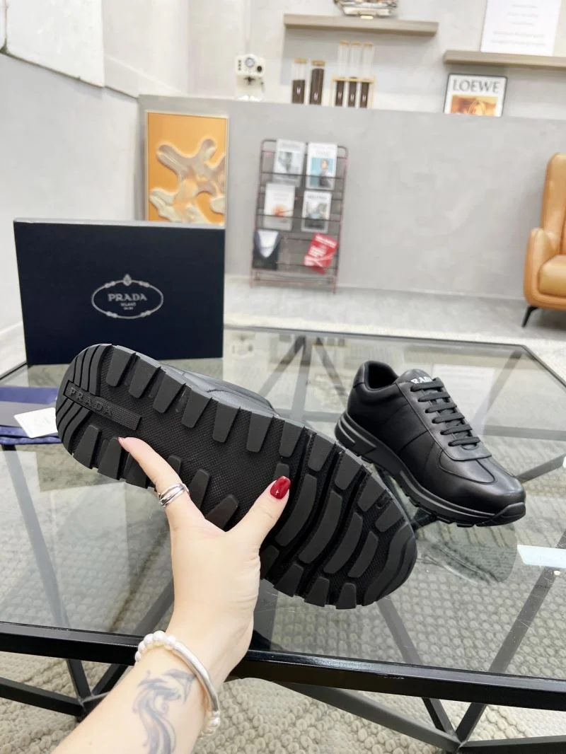 Prada Low Shoes FreshLook 33971