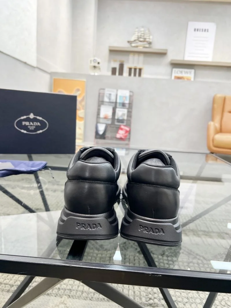 Breathable Prada Low Shoes 33967