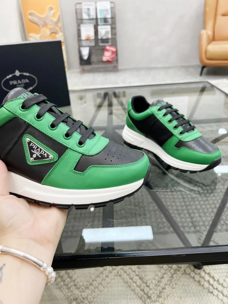 Prada Low Shoes Casual 33949