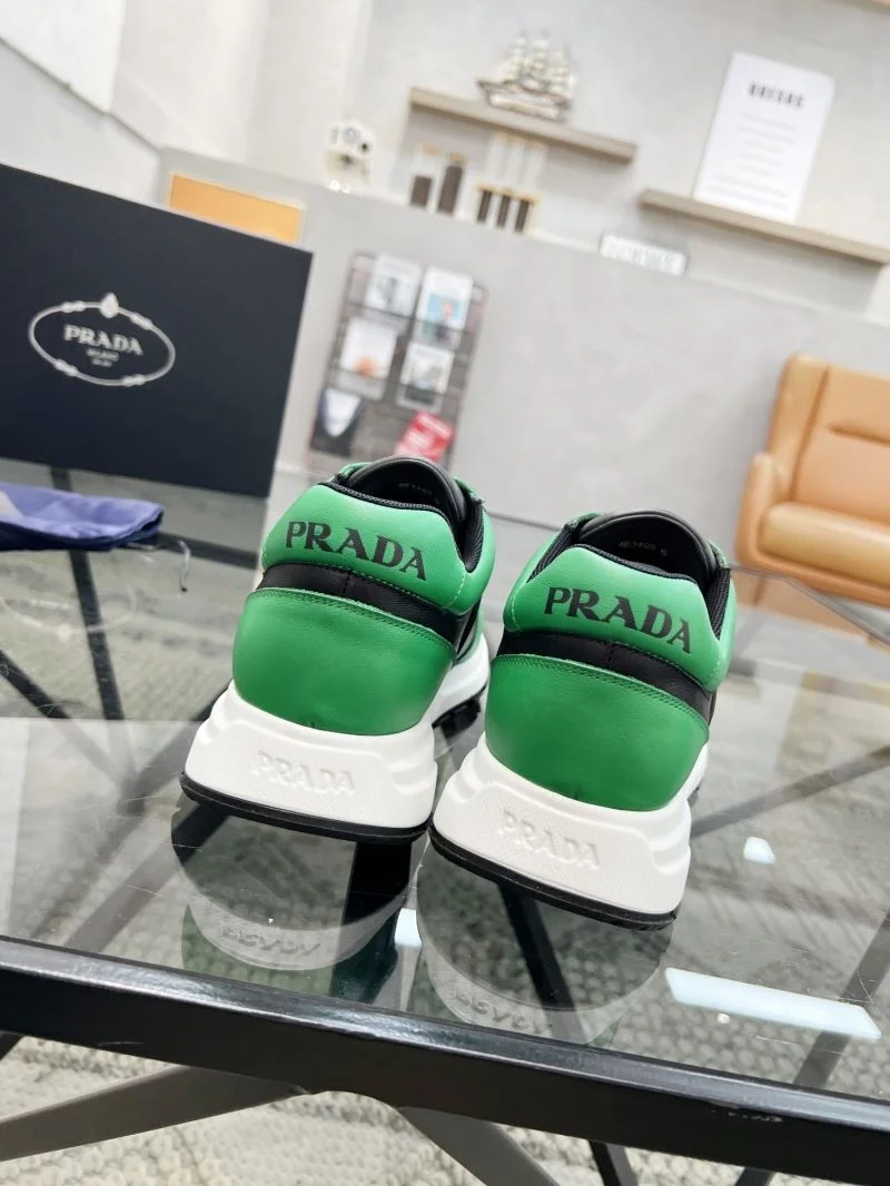 Prada Low Shoes Casual 33949