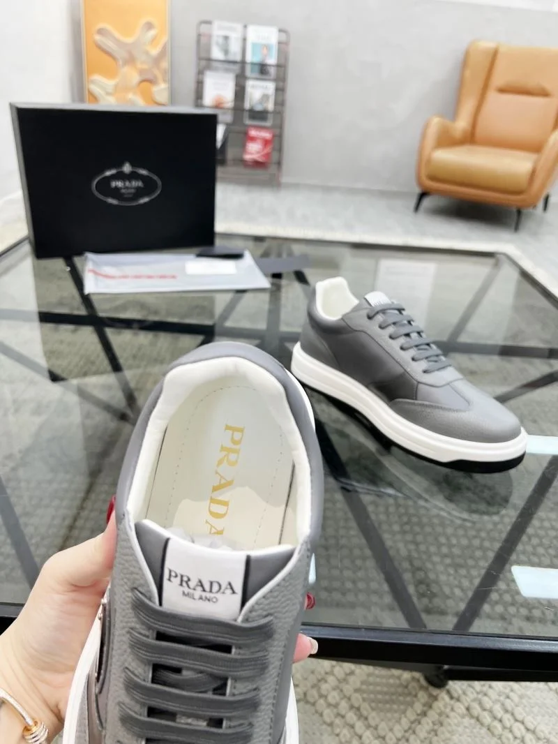 Prada Low Shoes ModernLook 33979