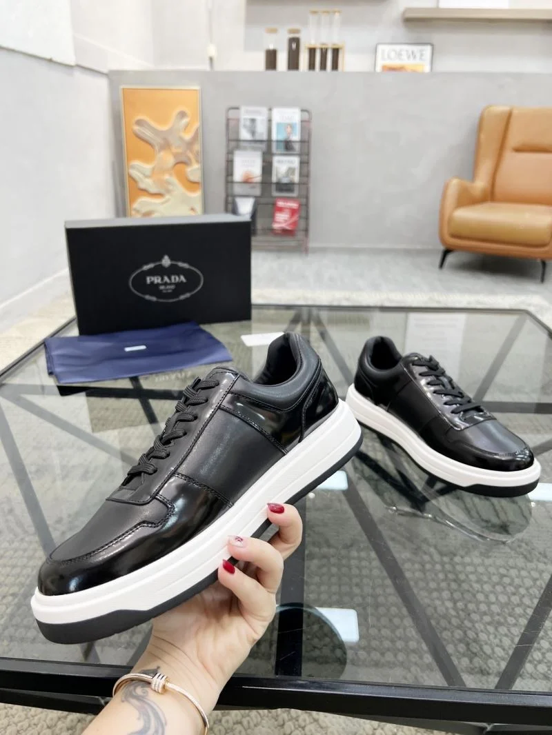 Bold Prada Low Shoes 33964