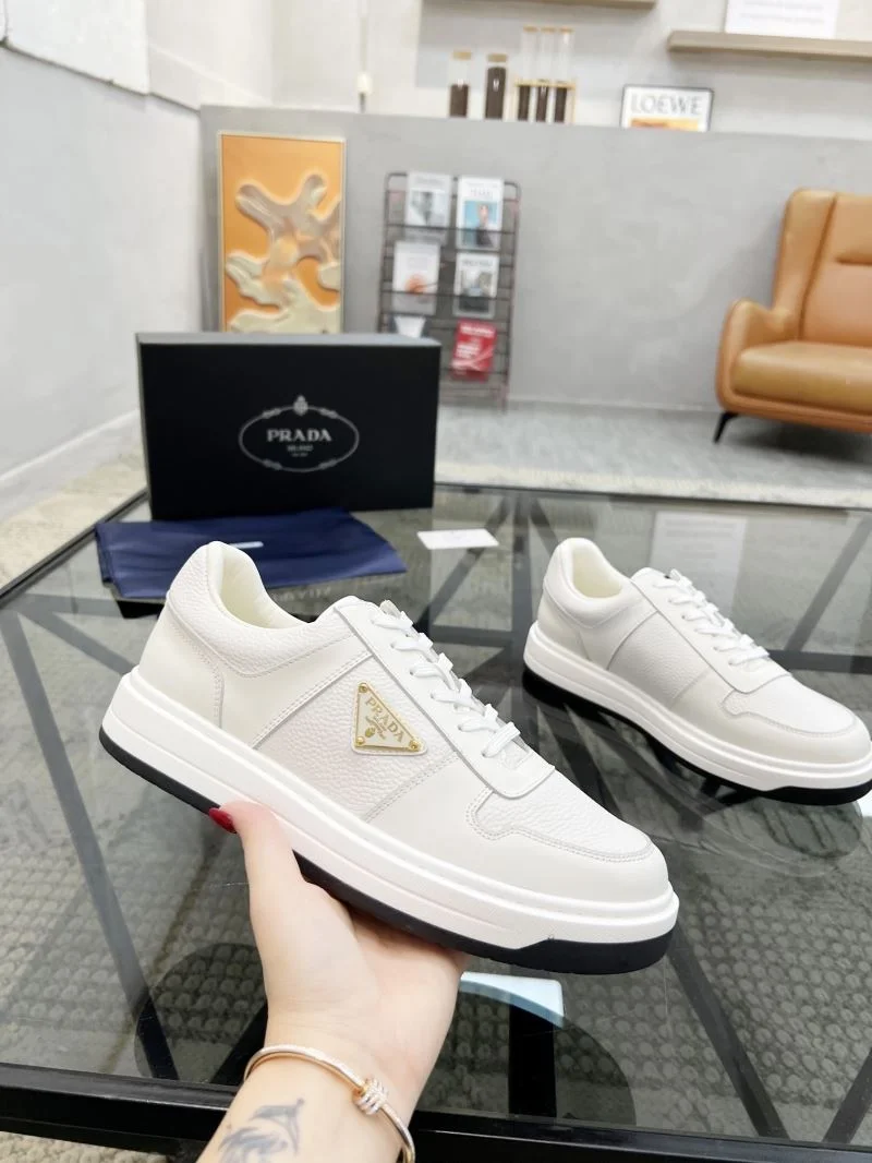 Prada Low Shoes WrinkleFree 33973