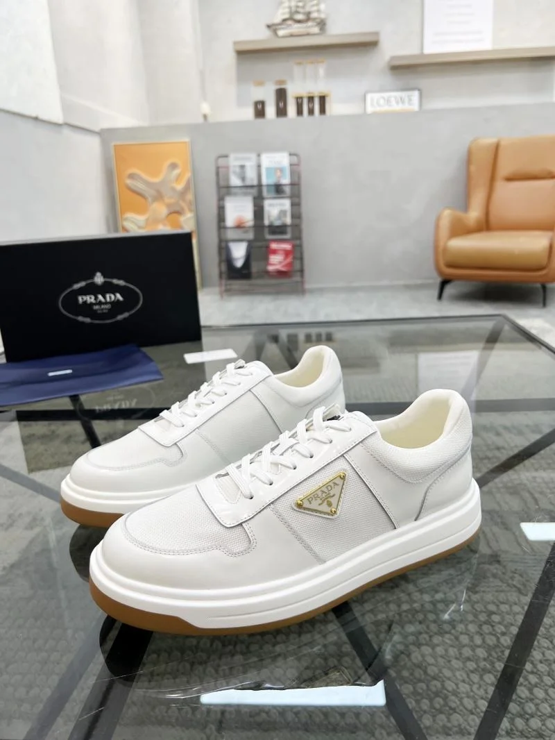 Neat Prada Low Shoes 33980