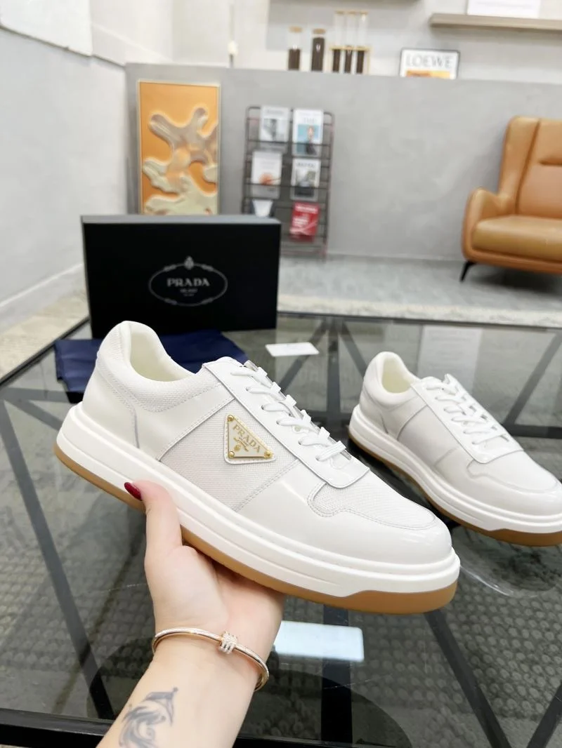 Neat Prada Low Shoes 33980
