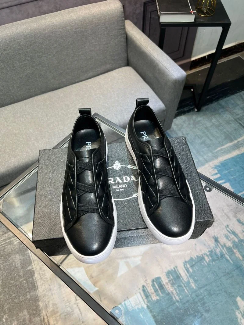 Unisex Prada Low Shoes 33968