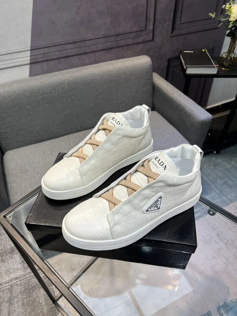 Modern Prada Low Shoes 33953