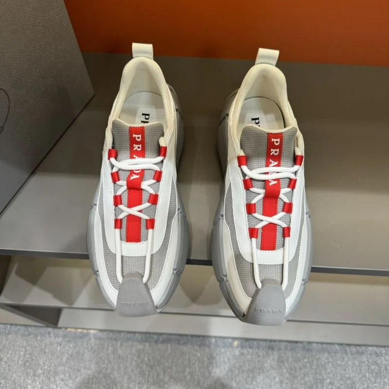 Prada Low Shoes UrbanStyle 33963