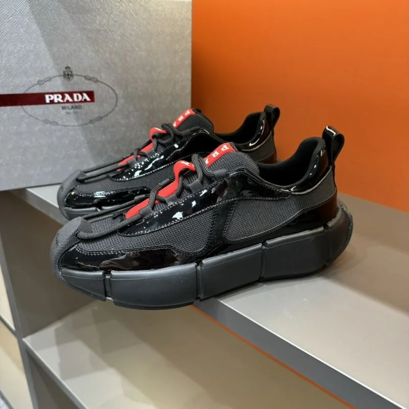 Prada Low Shoes Functional 33947