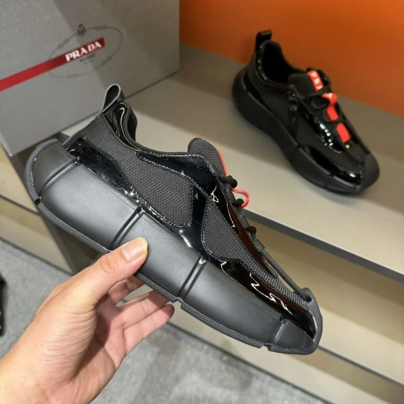 Prada Low Shoes Functional 33947