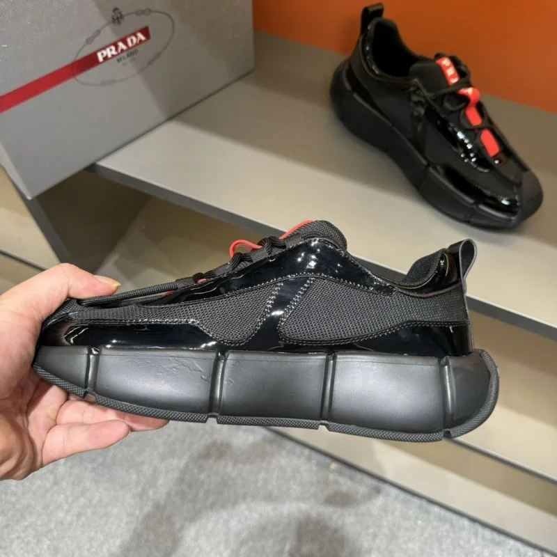 Prada Low Shoes Functional 33947