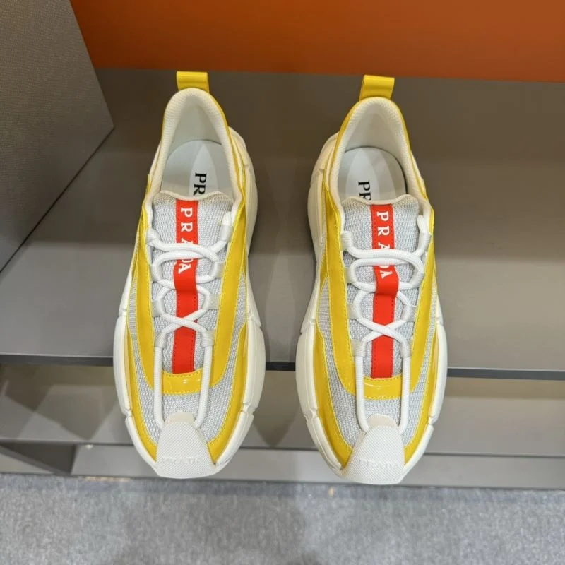 Prada Low Shoes Stylish 33948