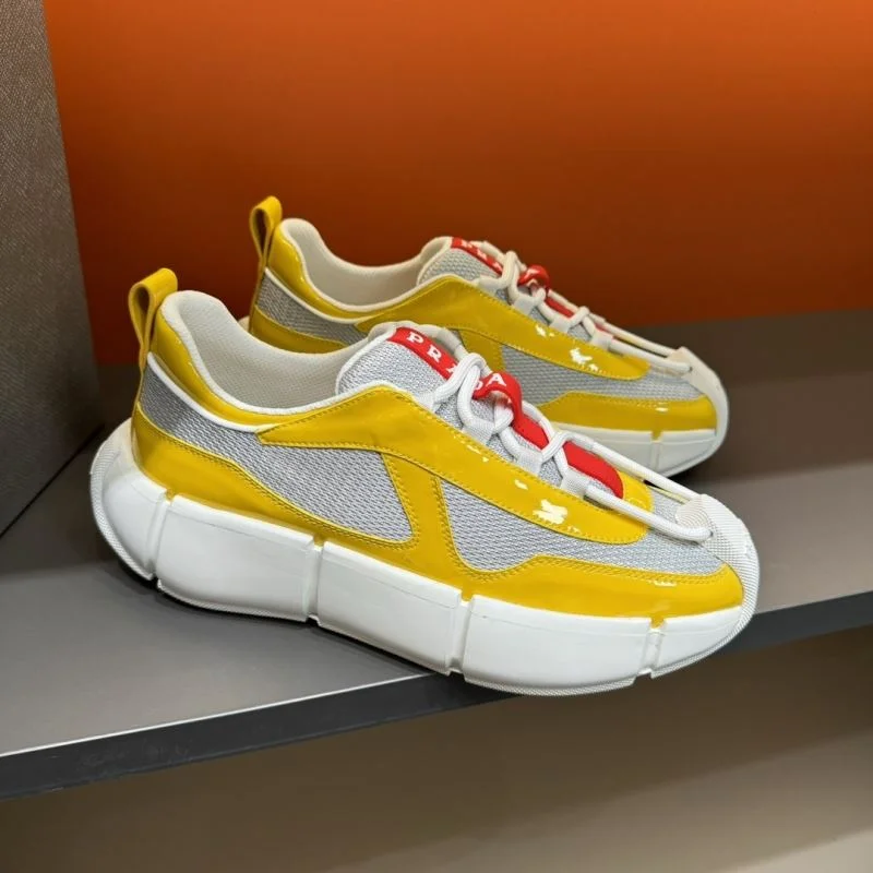 Prada Low Shoes Stylish 33948