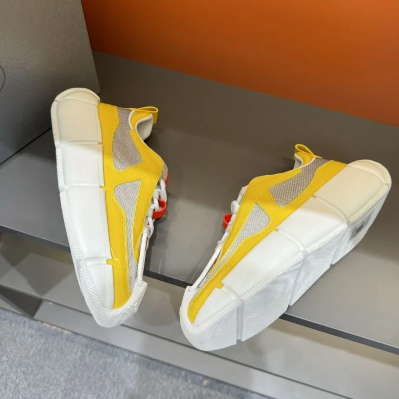 Prada Low Shoes Stylish 33948