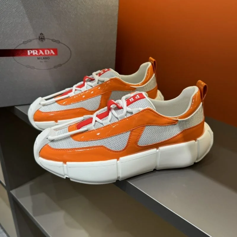 Prada Low Shoes UrbanStyle 33944