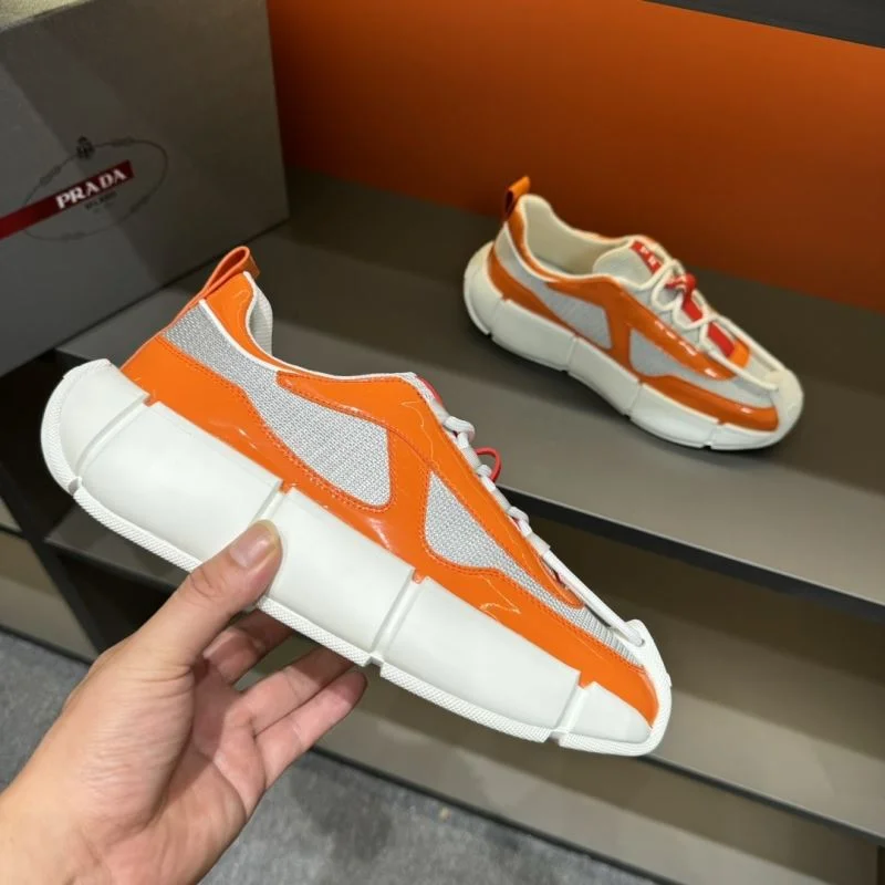 Prada Low Shoes UrbanStyle 33944